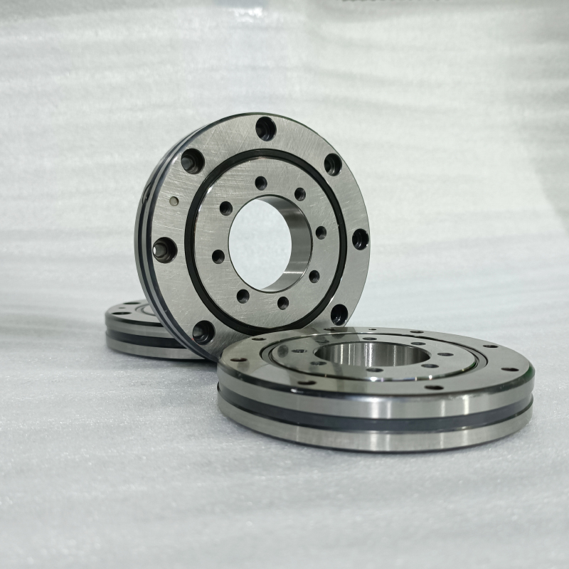 交叉滾子軸承裝配流程是怎樣的？詳解設(shè)計及裝配流程注意事項