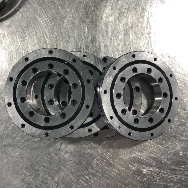 精密交叉滾子軸承如何選型？詳解