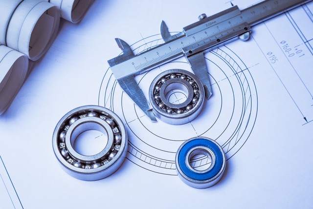 角接觸球軸承的預(yù)負(fù)荷應(yīng)該加多大？